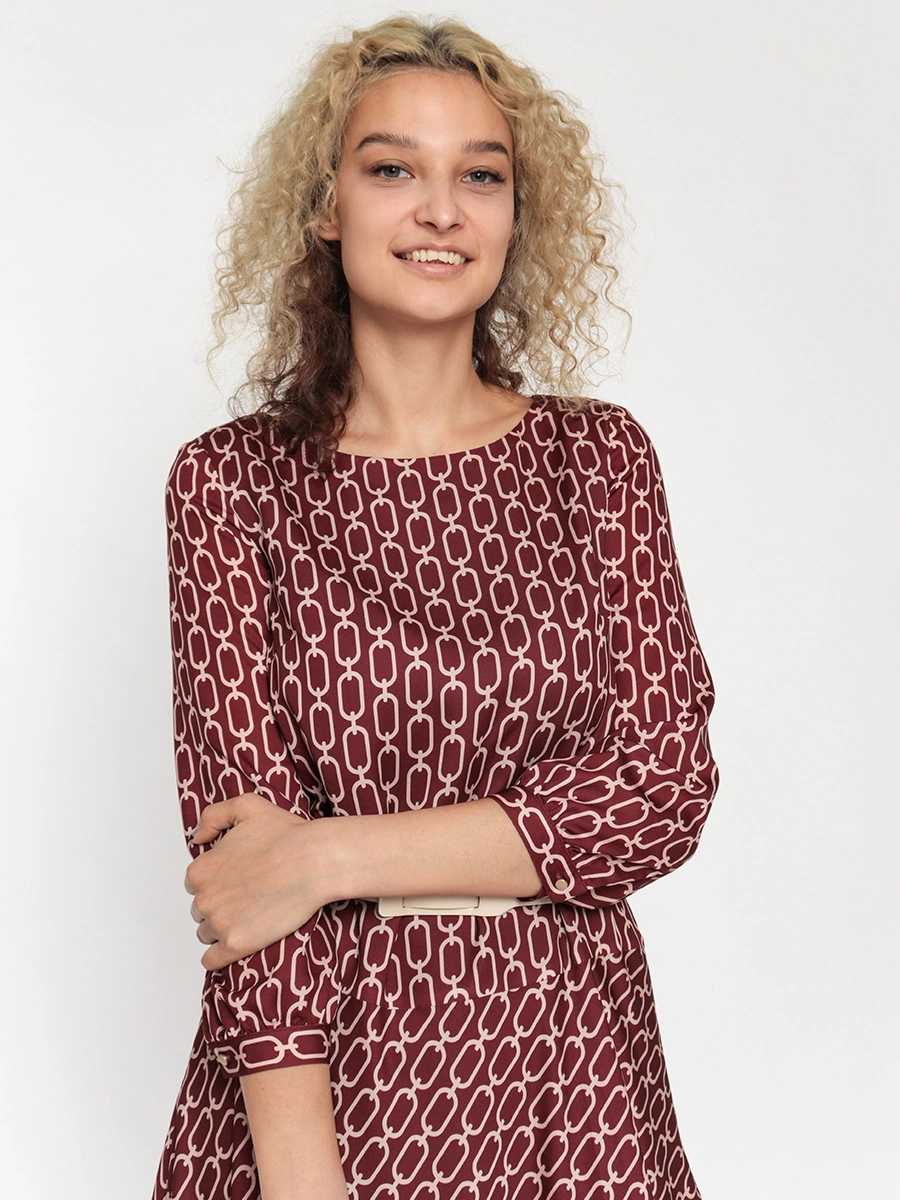 Платье с ремнем